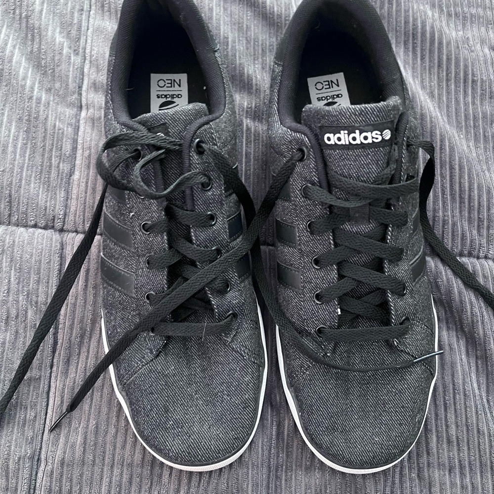 Adidas Men's Charcoal Gray Sneakers